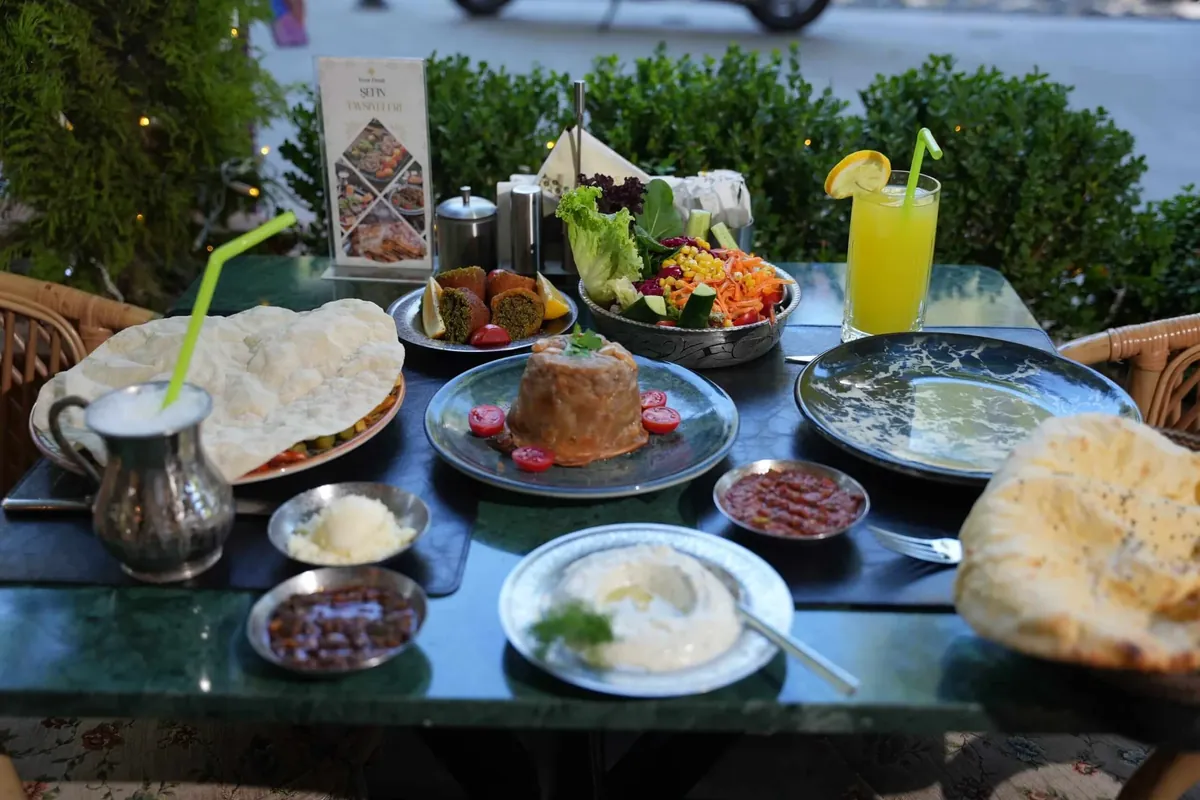 مطعم رشاد أفندي