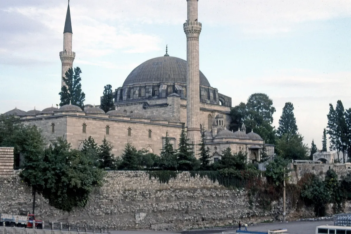 Yavuz Selim Mosque, Istanbul