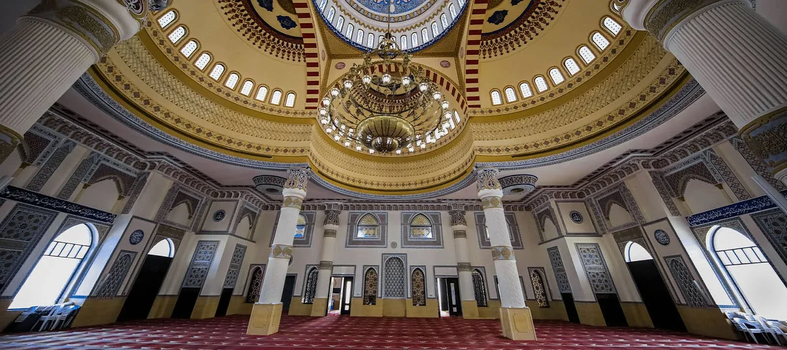 مسجد الفاروق عمر بن الخطاب