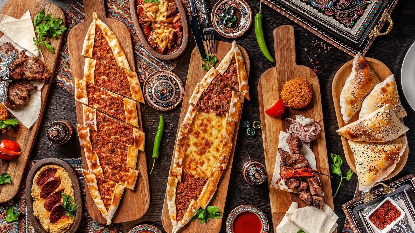 أمو، بزنس باي
