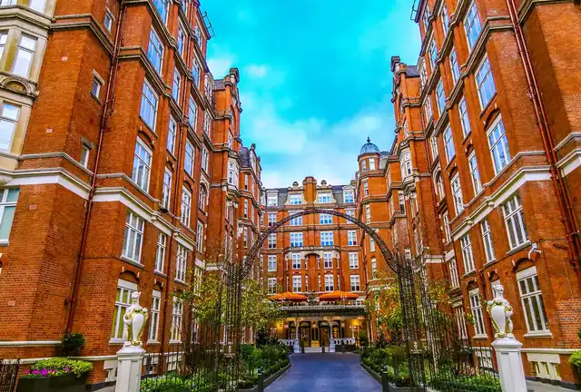 St Ermin's Hotel