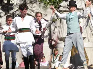 مهرجان فرنسفاروس