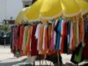 بازار تانجلن مول للملابس المستعملة