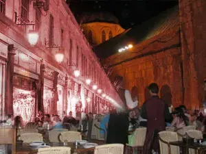 مطعم ليلى'ز
