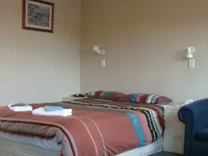 AAA Northlands Motel