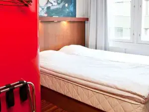 اوميناهوتيلي