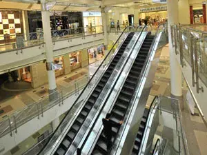 مركز المملكة للتسوق