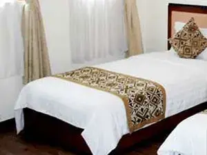 فندق كينغ لي