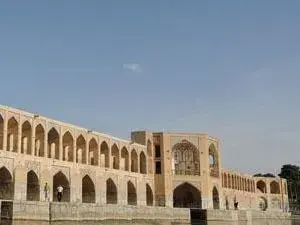 العطلات الرسمية