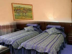 فندق اوترار