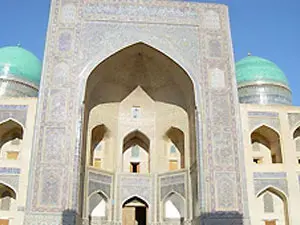 عجائب أوزباكستان