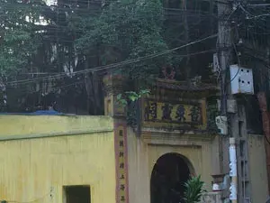 Den Huong Tuong