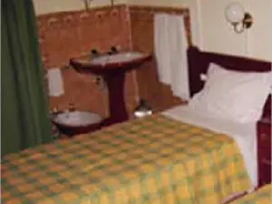 بانساو ريزيدينشيال كامويس