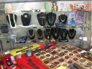سوق برودواي انتيك