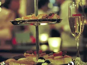 مطعم أوديون (عالمي)