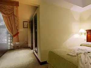 فندق موفنبيك أنوار المدينة