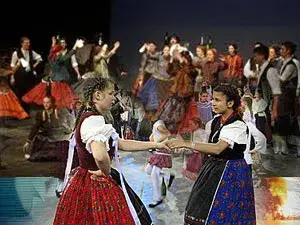 مهرجان الرقص المحلي