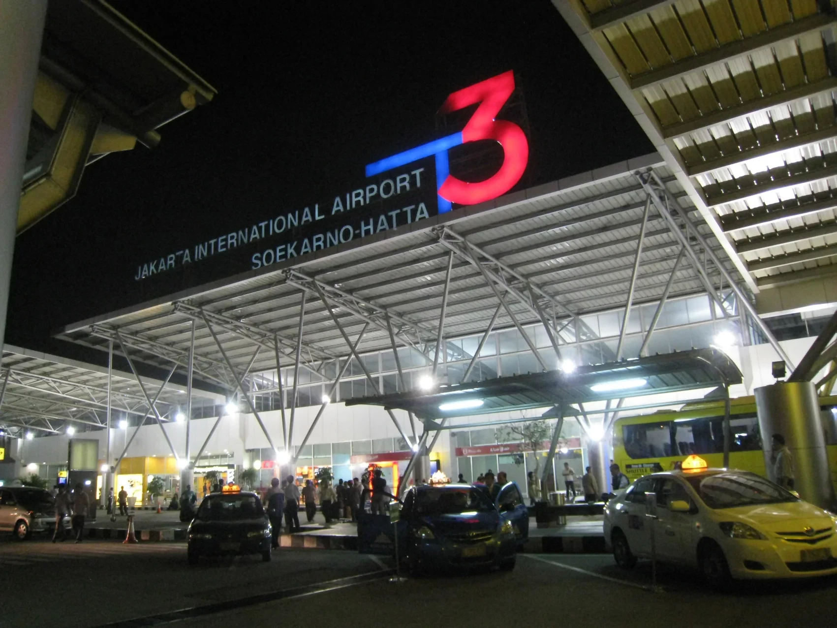 Approved high-resolution Terminal 3 image used as airport prayer-space context.