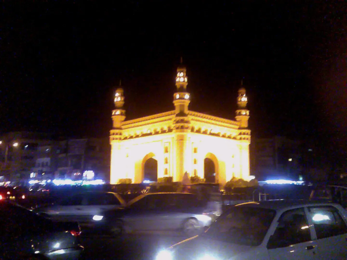 Bahadurabad Char Minar, Karachi