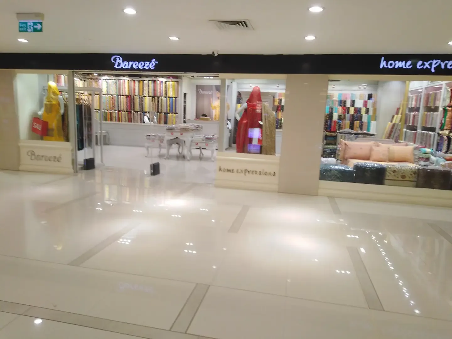 Dolmen Mall Tariq Road, Karachi