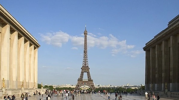 Budget Travel: Paris on a Shoestring travel story image