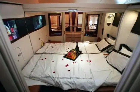 Singapore Airlines to revamp First Class