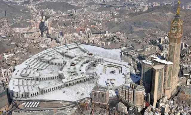 البدء بالمرحلة الثالثة لتوسعة الحرم المكي الشريف