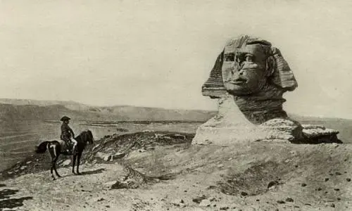 بلاغ ضد نابليون بونابرت لكسره أنف أبو الهول!