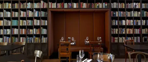 A hotel for book lovers on holiday