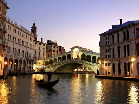Diesel signs deal to restore Venice's Rialto Bridge