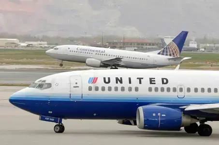United Airlines unveils its Boeing 787 Dreamliner