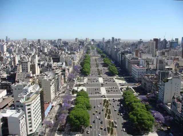 مطعم مكتوب في بيونس آيرس