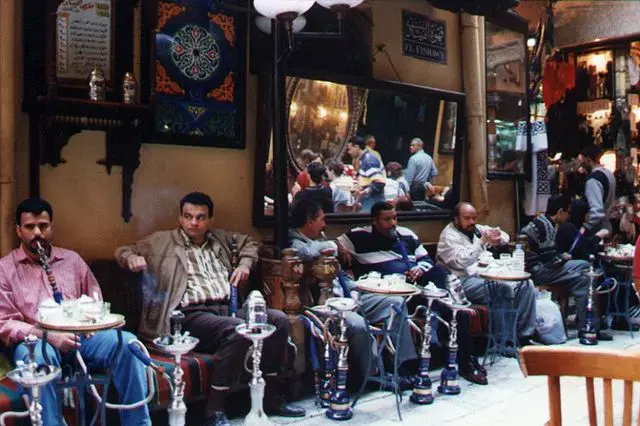 مراهقون مصريون يبلغون السلطات عن نيتهم