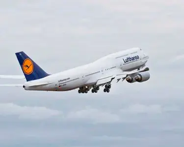 Lufthansa offers reduced online fares to Europe
