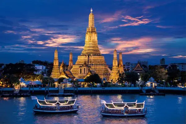 Bangkok Named ‘Foodiest’ City in Fast Feasts Battle