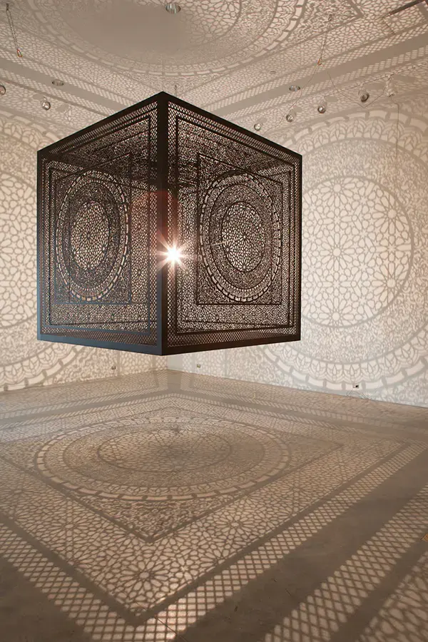 Artist gets inspired by Alhambra, Islamic Spain 2