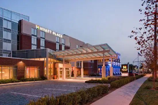 First Hyatt Place hotel opens in New York City