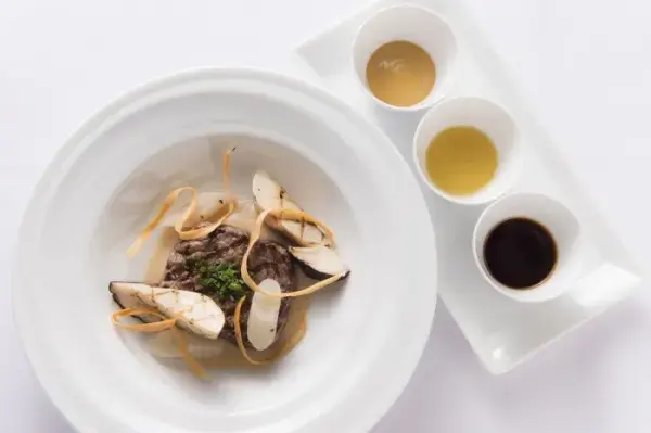 Hiroki Yoshitake's cuisine coming to Japan Airlines 2