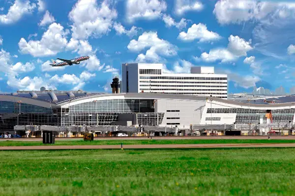 DFW International Airport Welcomes Minute Suites Nap Center With Grand Opening