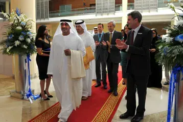 الشيخ أحمد بن سعيد آل كتوم يفتتح معرض الفنادق