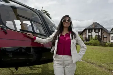 Sao Paulo rich use choppers to beat traffic jams