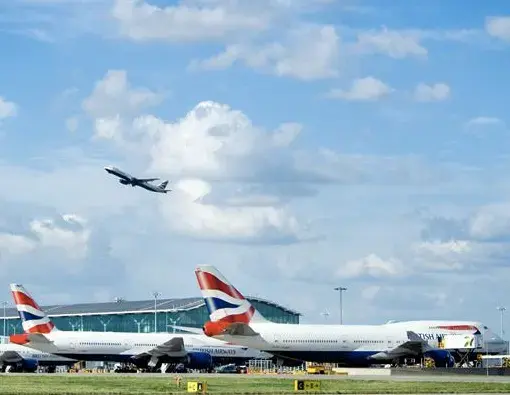 Security alert at Heathrow Airport 2