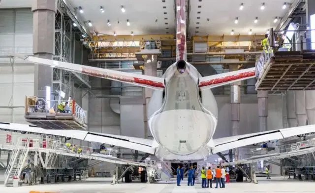 القطرية تنشر صور طائراتها من طراز A350 XWB