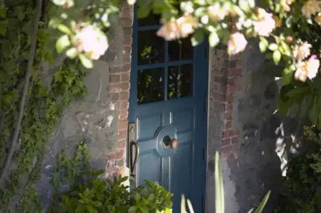 Hotels on the ‘Road to Happiness’
