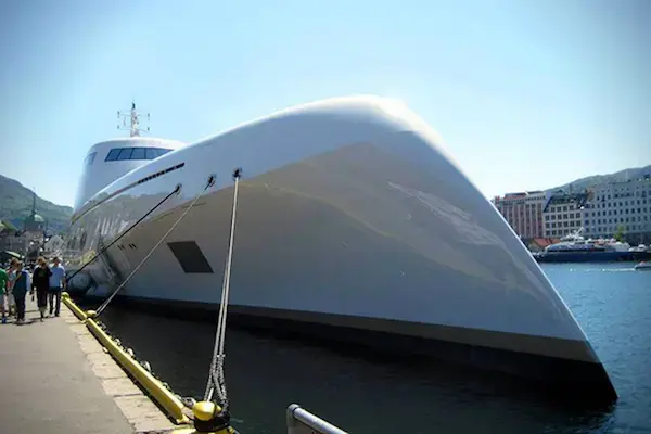 Submarine cruise for couples 4