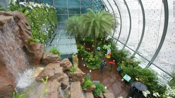 Singapore's Changi Airport named World's Best 3