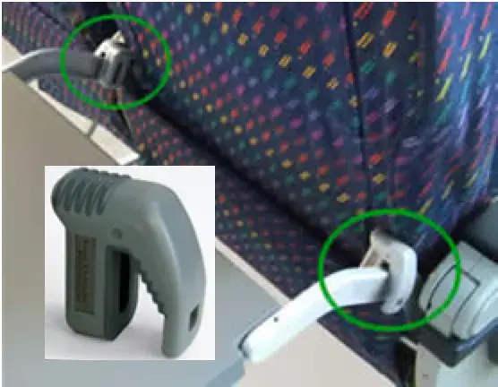 Fights over reclining seats in a plane 2