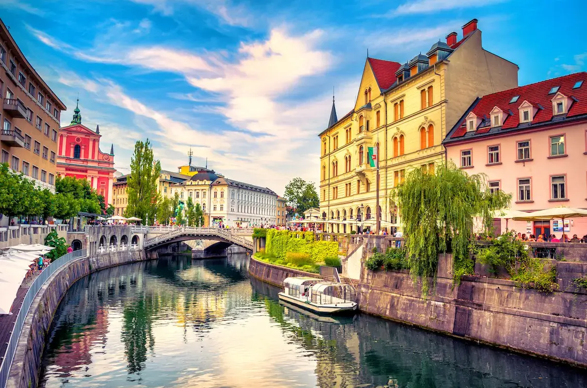 flydubai touches down in Ljubljana, Slovenia