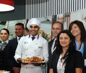 "الخطوط الجوية التركية" توفر خدمة "شيف الطائرة" لركاب درجة رجال الأعمال