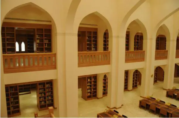 "قصر الشموخ" يفتح أبوابه أمام السياح والمواطنين بعمان